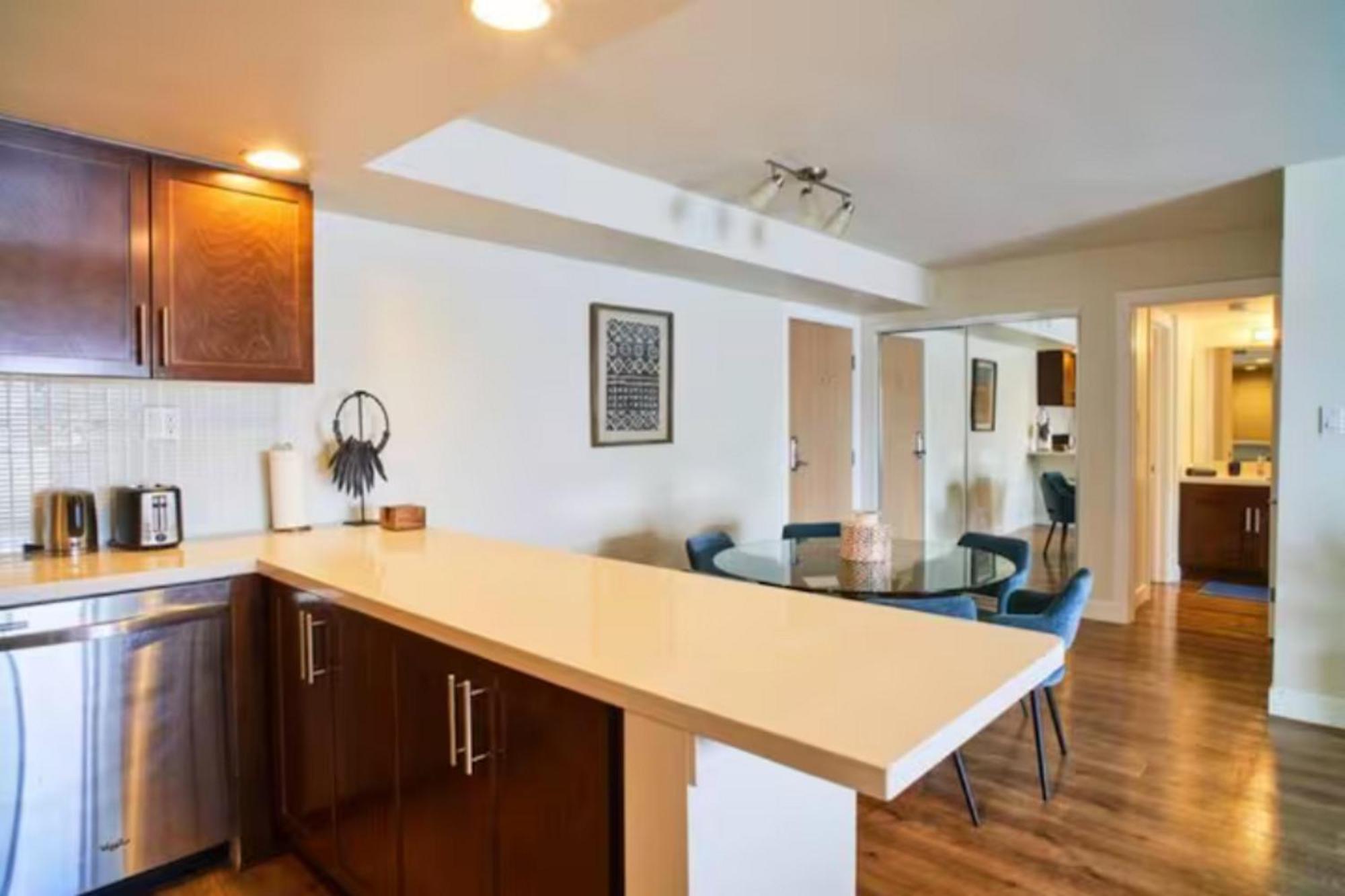 Blue Agate - Seaside Bright 2br With Marina Views Apartamento *